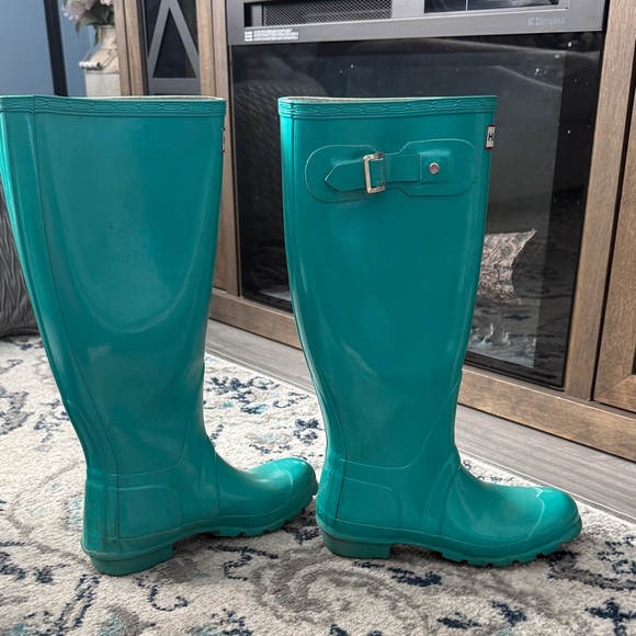 Hunter Classic Teal Rain Boots - Picture 6 of 11